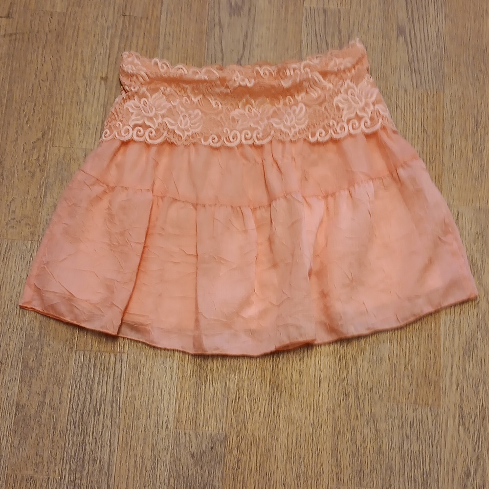 DESS PEACH LACE SKIRT
